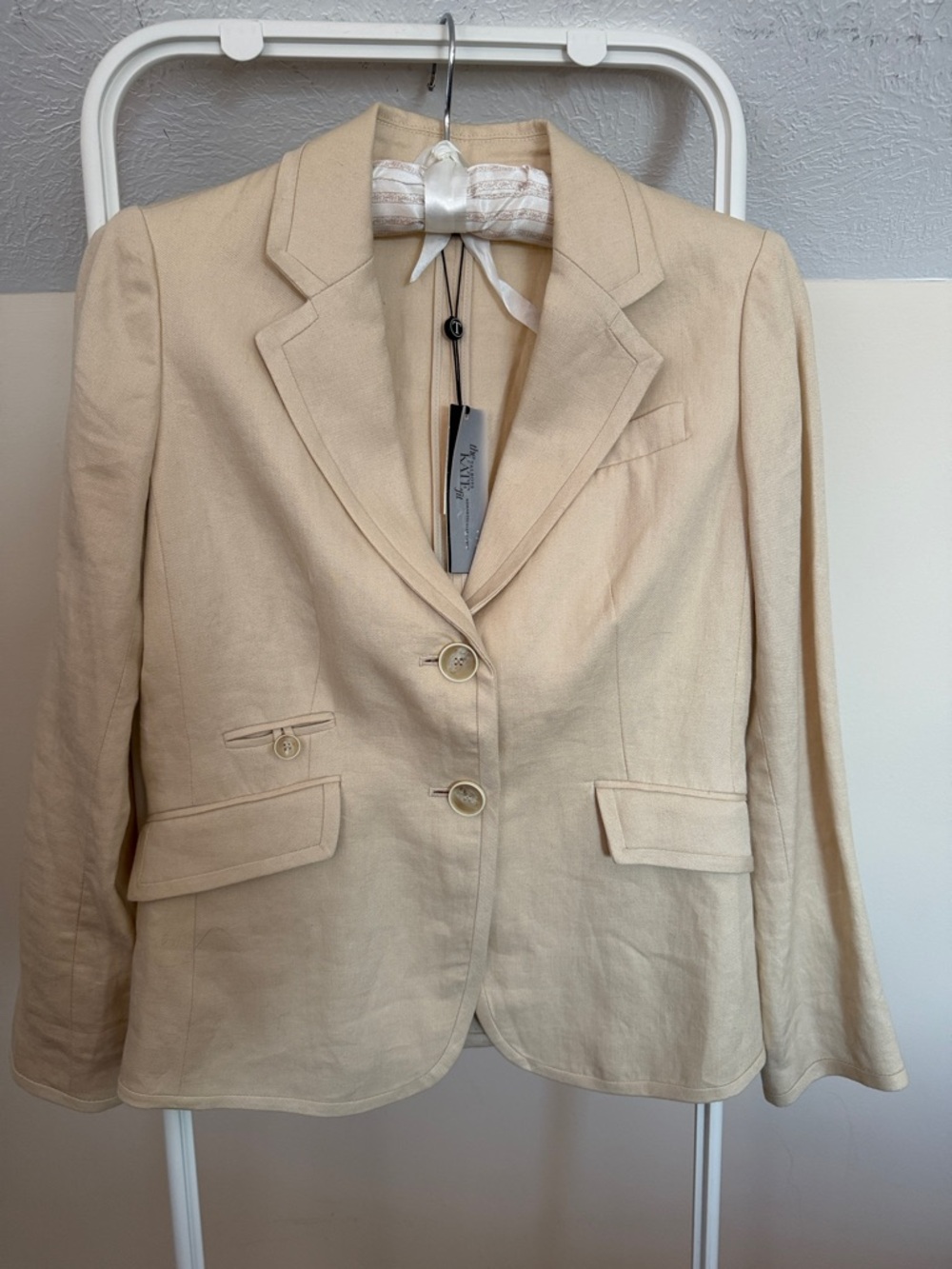 Talbots Kate fit linen blend tan blazer 
size 2P  NWT